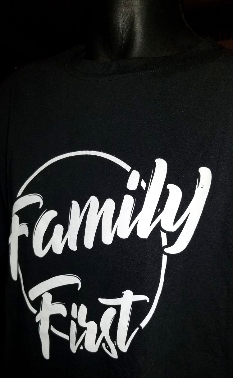 Family First - Black T-shirt - GETILL1